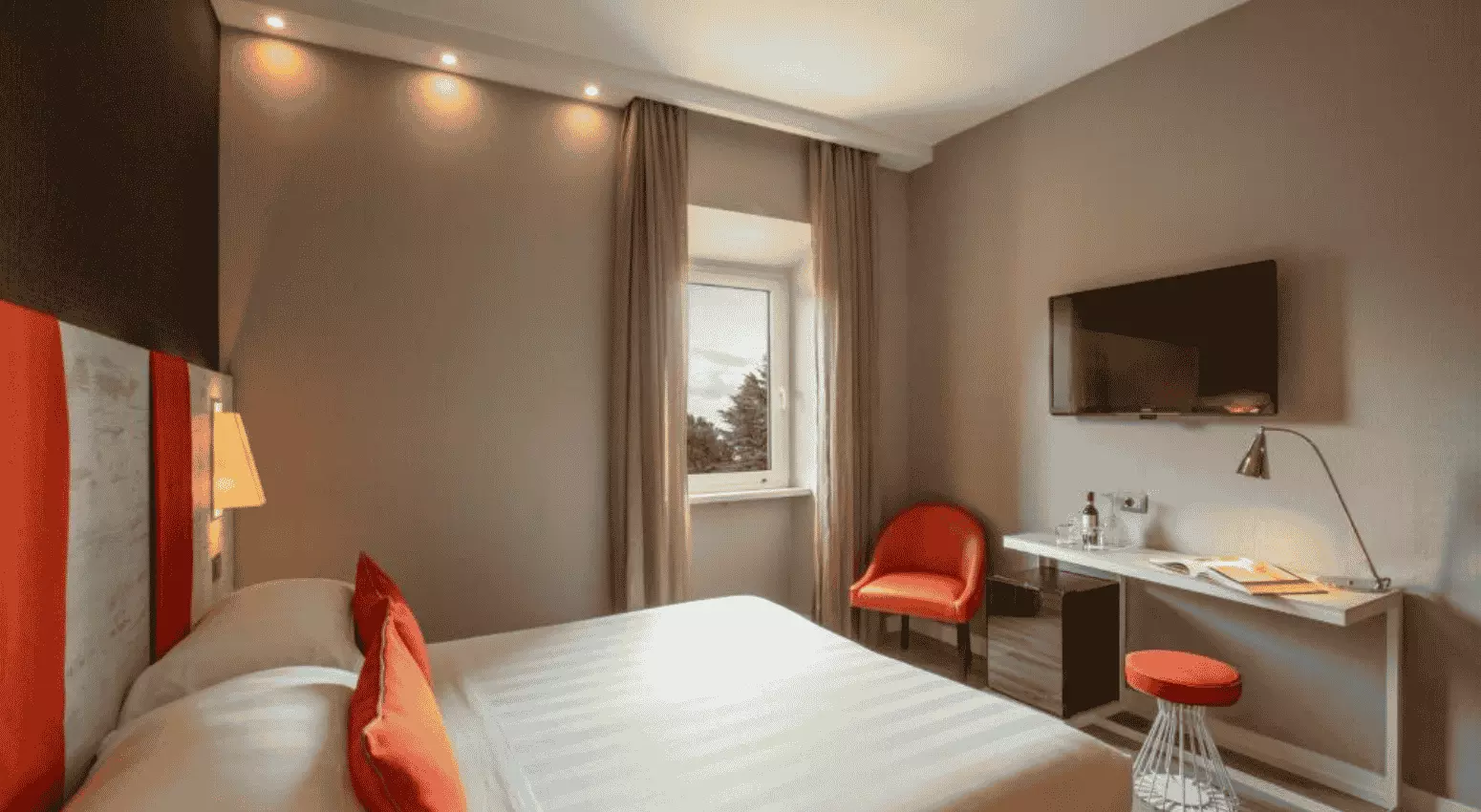The Guardian Hotel